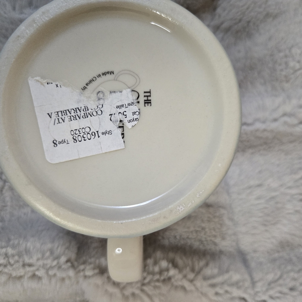 Cat Mug with Gray Tabby Design - Picture 2 of 4